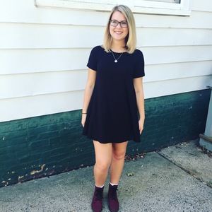 Meet your Posher, Cassie